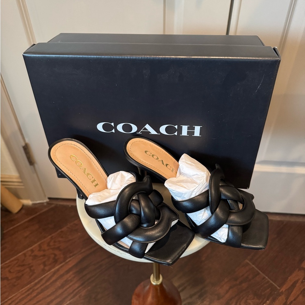 Coach Kellie Sandal 🖤
